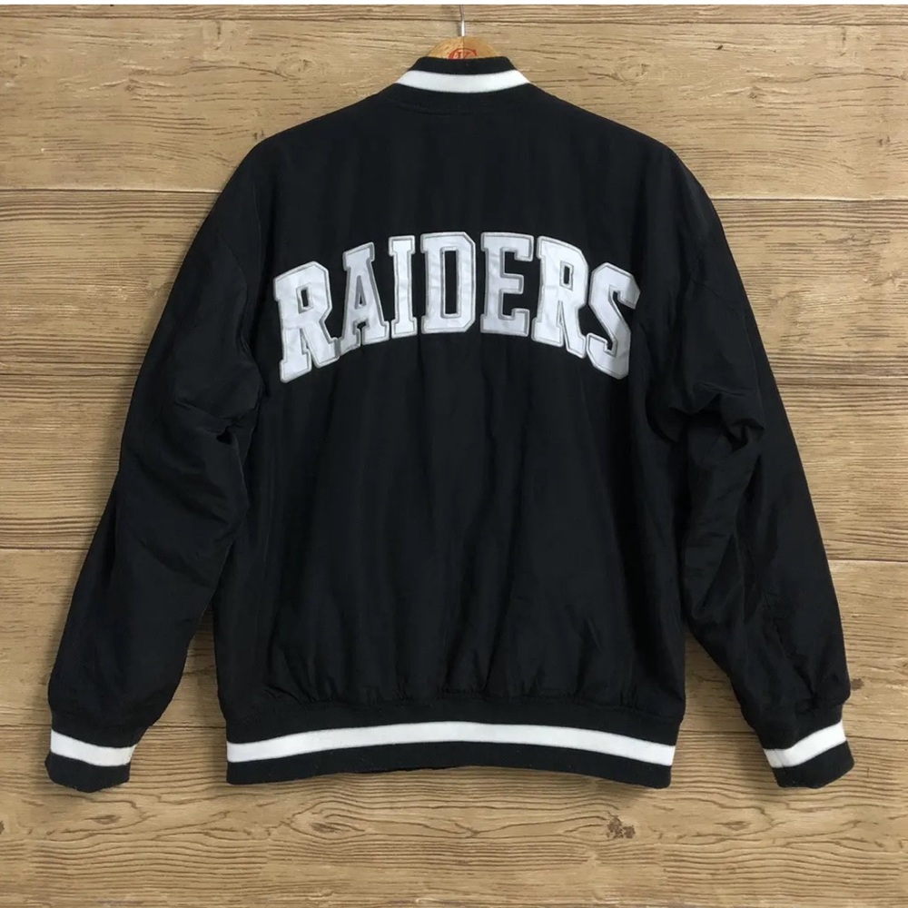 NFL Black Raiders Jacket Size Medium